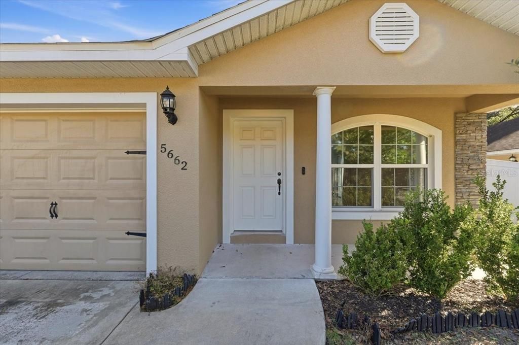 For Sale: $243,000 (3 beds, 2 baths, 1306 Square Feet)