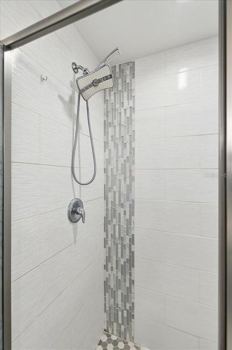 For Sale: $243,000 (3 beds, 2 baths, 1306 Square Feet)