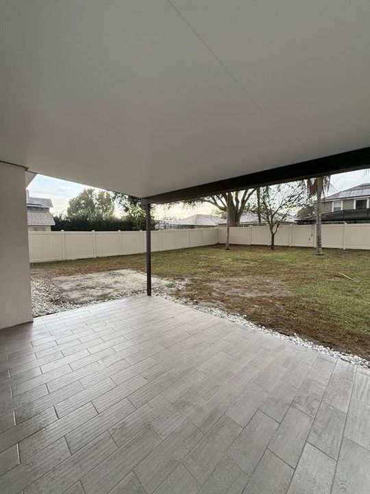 For Rent: $2,900 (4 beds, 2 baths, 2164 Square Feet)