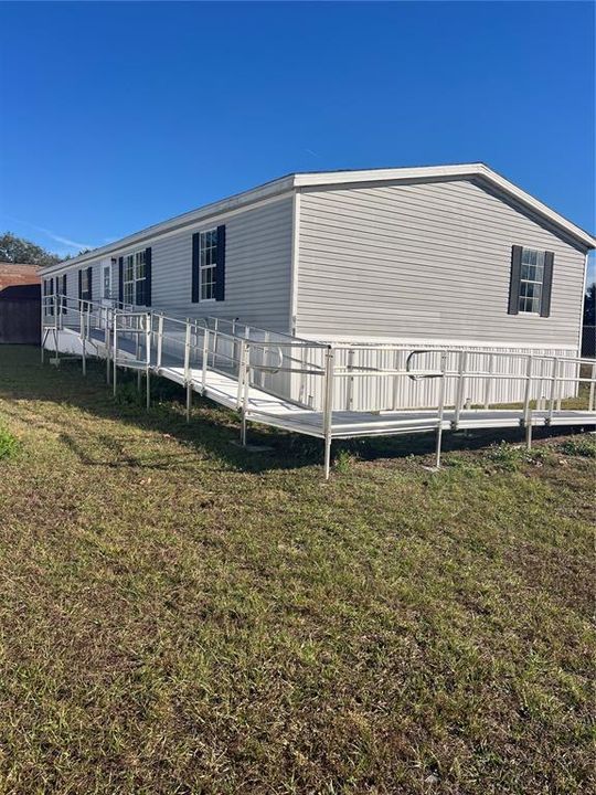 For Sale: $249,000 (3 beds, 2 baths, 1620 Square Feet)