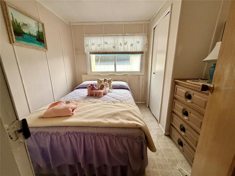 For Sale: $60,000 (2 beds, 1 baths, 672 Square Feet)