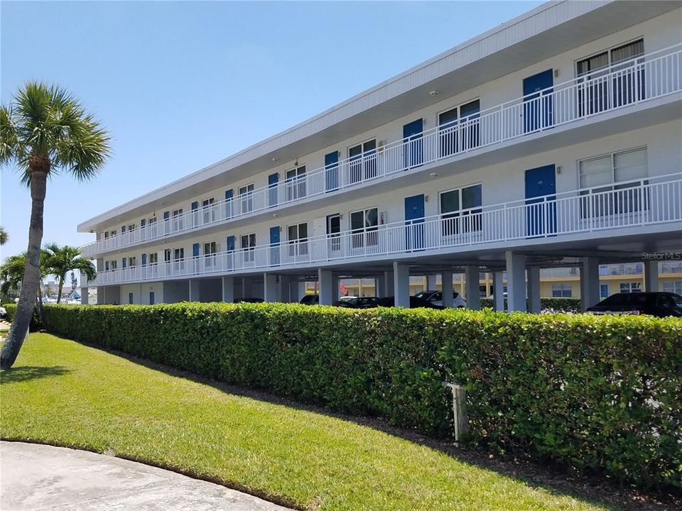 待售: $299,000 (1 贝兹, 1 浴室, 619 平方英尺)