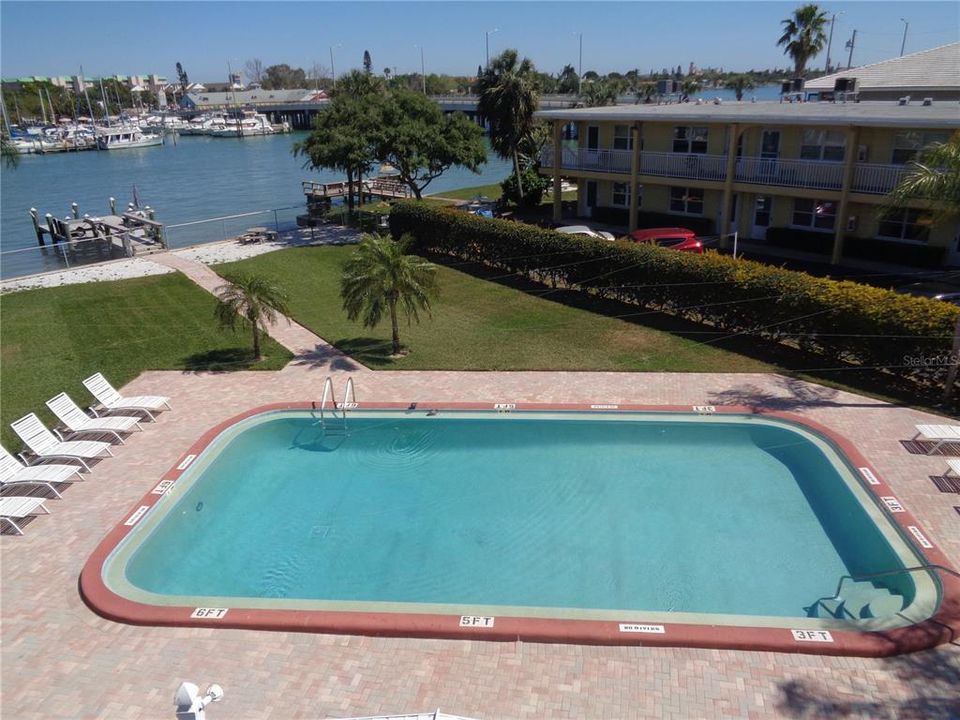 待售: $299,000 (1 贝兹, 1 浴室, 619 平方英尺)