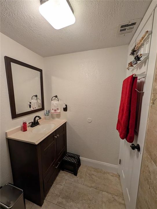 En Venta: $194,777 (3 camas, 2 baños, 1426 Pies cuadrados)