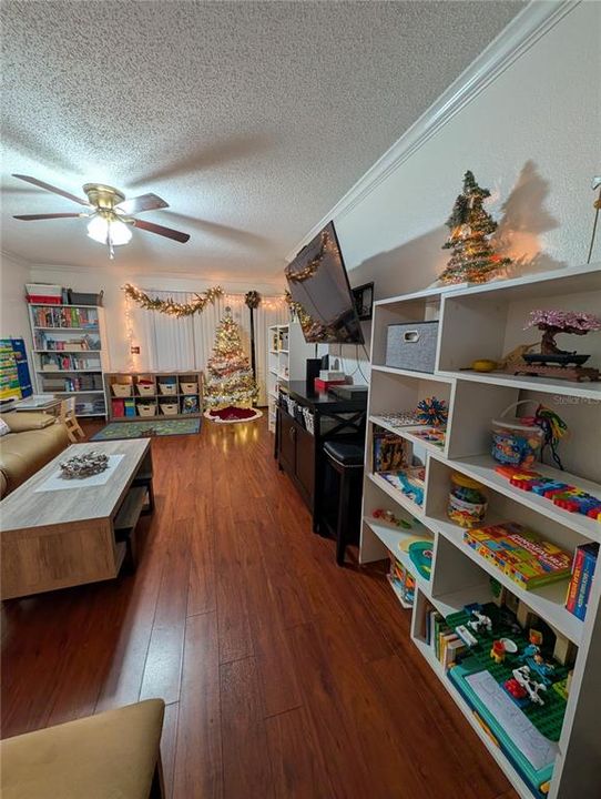 En Venta: $194,777 (3 camas, 2 baños, 1426 Pies cuadrados)