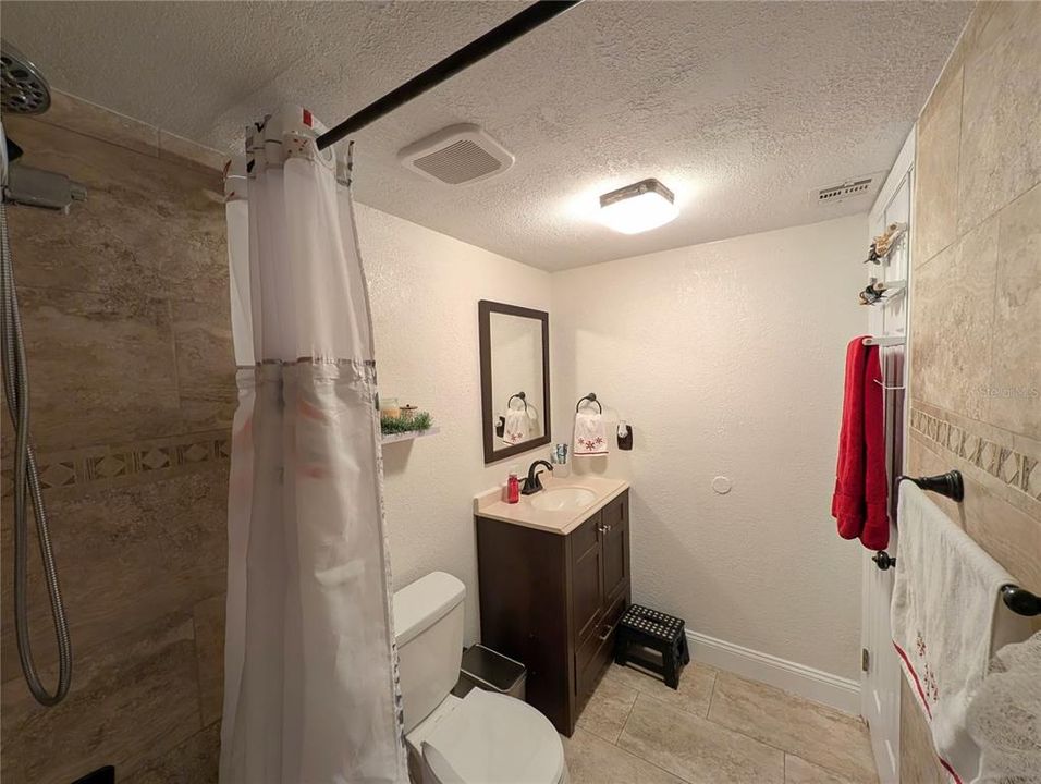 En Venta: $194,777 (3 camas, 2 baños, 1426 Pies cuadrados)