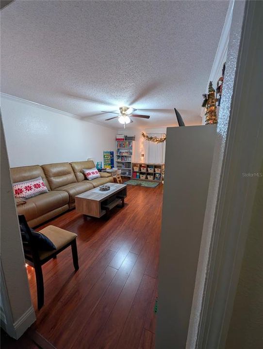 En Venta: $194,777 (3 camas, 2 baños, 1426 Pies cuadrados)