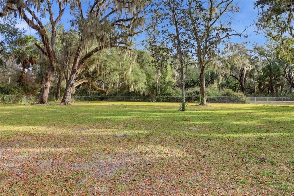 На продажу: $340,000 (3 спален, 2 ванн, 1932 Квадратных фут)