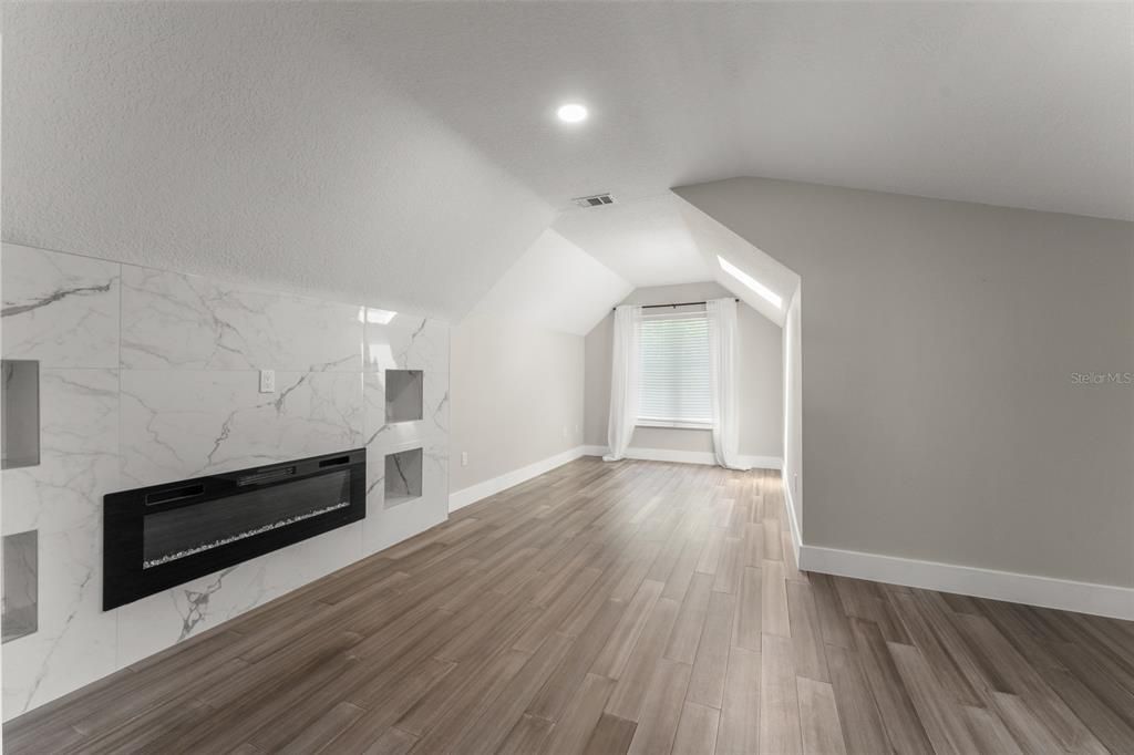 En Venta: $1,224,000 (4 camas, 3 baños, 2791 Pies cuadrados)