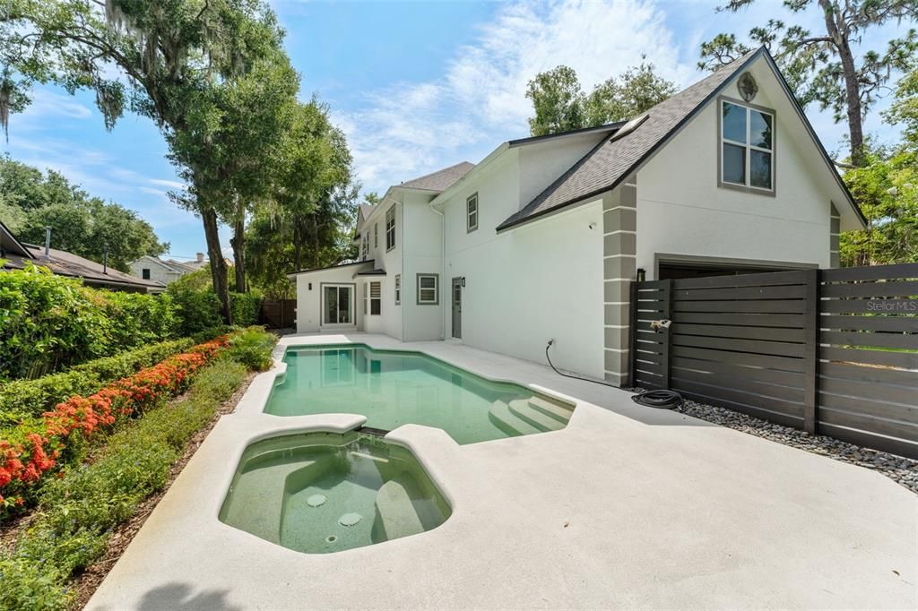 En Venta: $1,224,000 (4 camas, 3 baños, 2791 Pies cuadrados)