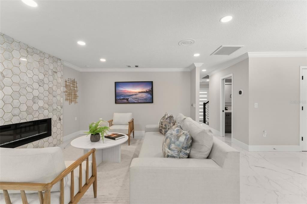 En Venta: $1,224,000 (4 camas, 3 baños, 2791 Pies cuadrados)