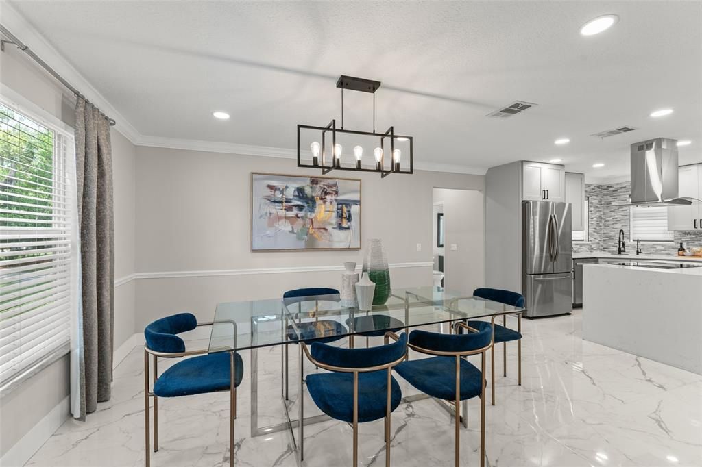 En Venta: $1,224,000 (4 camas, 3 baños, 2791 Pies cuadrados)