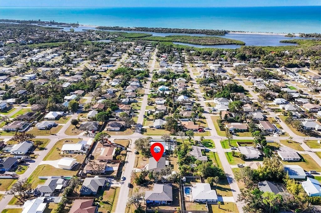 For Sale: $355,000 (3 beds, 2 baths, 1584 Square Feet)