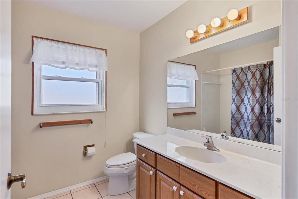 For Sale: $355,000 (3 beds, 2 baths, 1584 Square Feet)