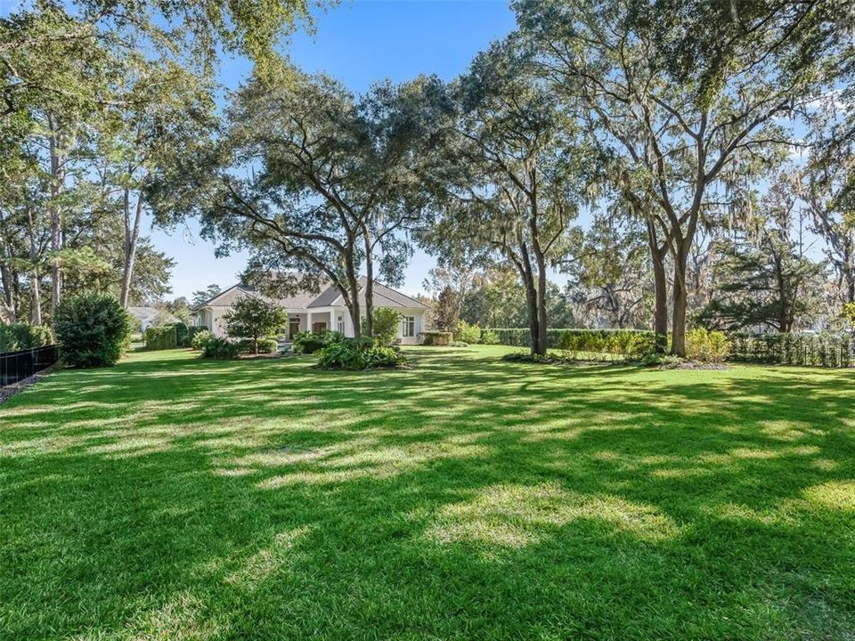 En Venta: $3,599,000 (5 camas, 5 baños, 4002 Pies cuadrados)