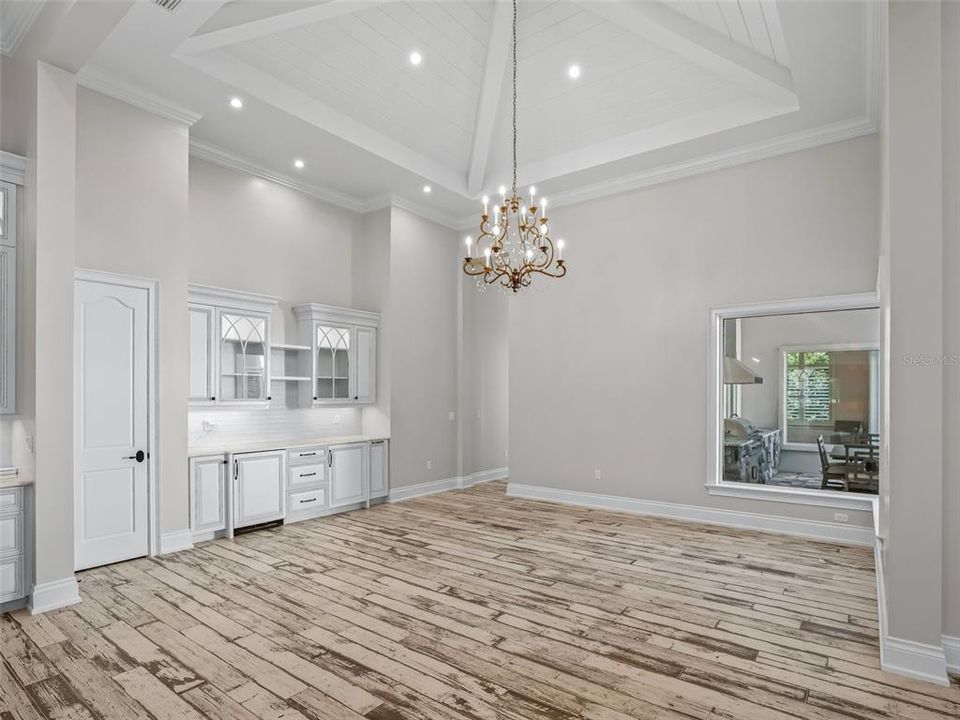 En Venta: $3,599,000 (5 camas, 5 baños, 4002 Pies cuadrados)