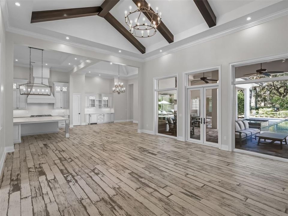 En Venta: $3,599,000 (5 camas, 5 baños, 4002 Pies cuadrados)