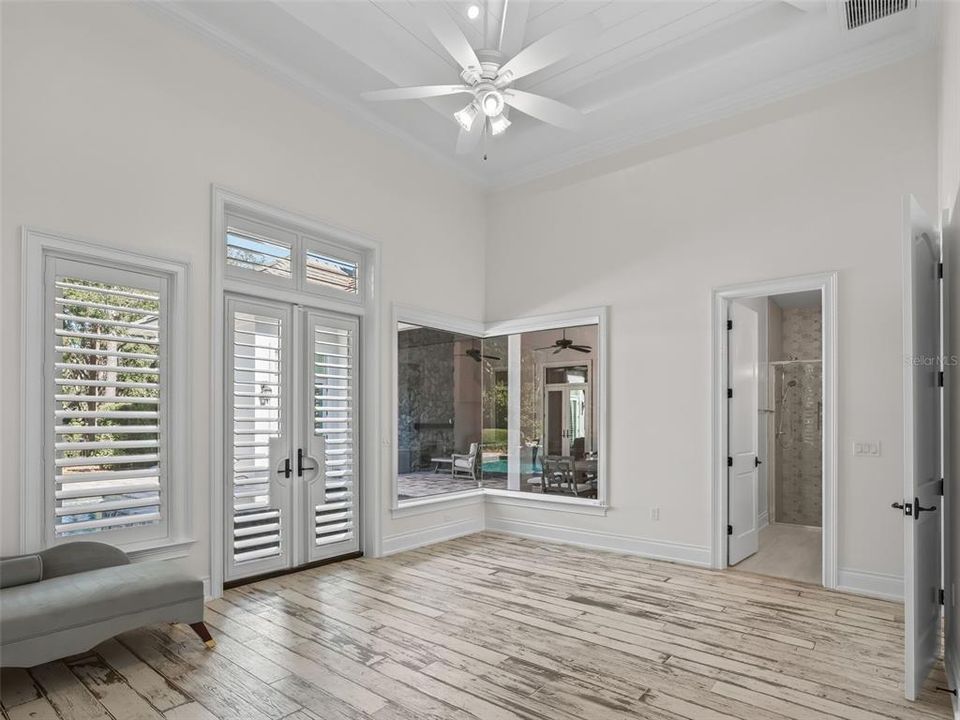 En Venta: $3,599,000 (5 camas, 5 baños, 4002 Pies cuadrados)