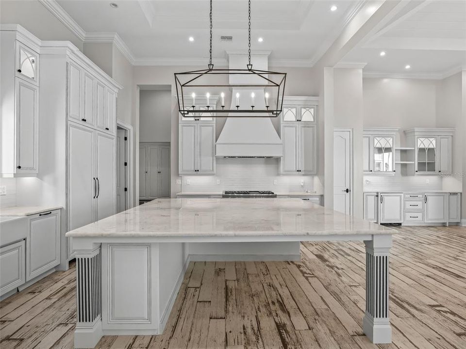 En Venta: $3,599,000 (5 camas, 5 baños, 4002 Pies cuadrados)