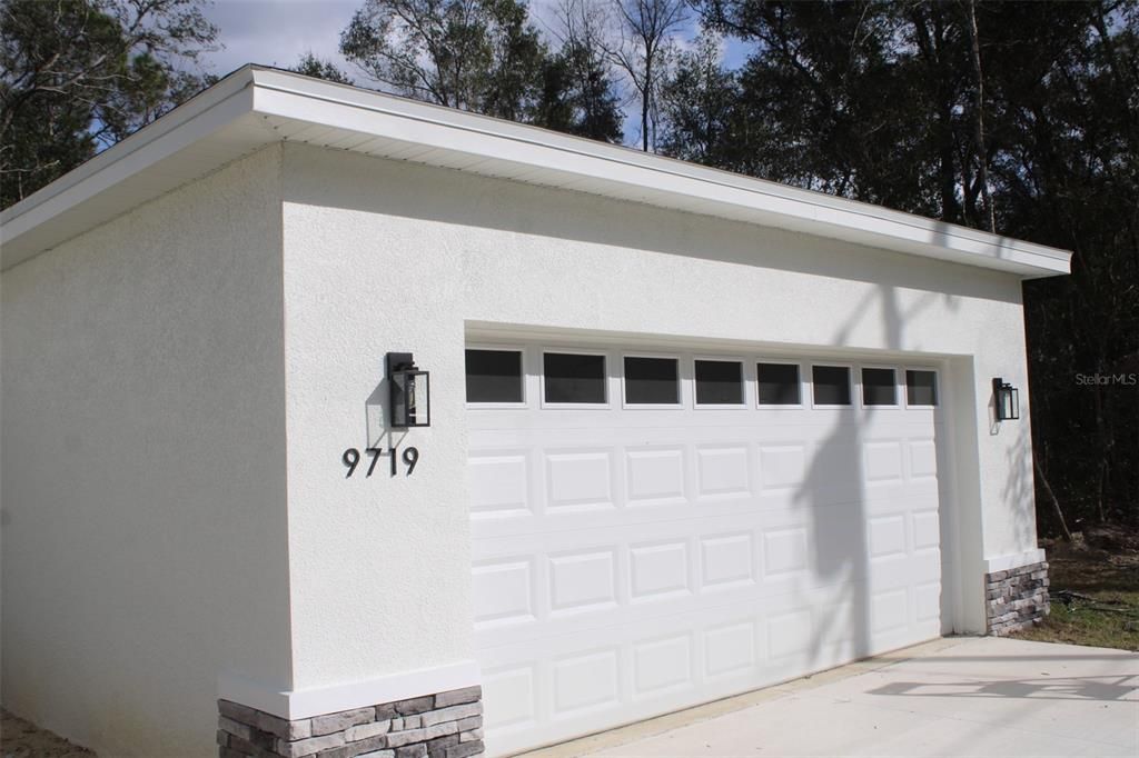 For Sale: $309,900 (4 beds, 3 baths, 1865 Square Feet)