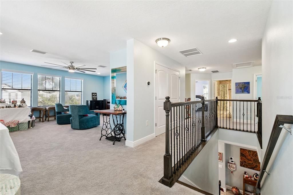 For Sale: $685,000 (5 beds, 3 baths, 3316 Square Feet)