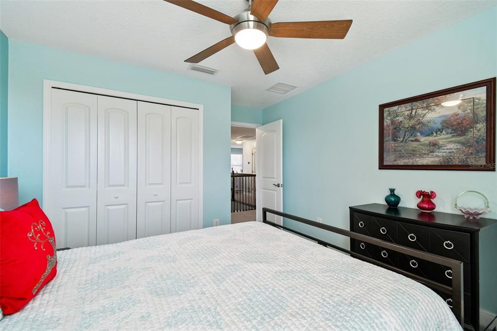 For Sale: $685,000 (5 beds, 3 baths, 3316 Square Feet)