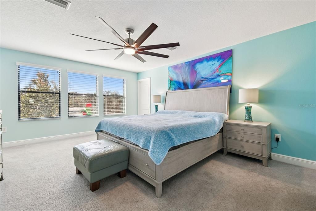 For Sale: $685,000 (5 beds, 3 baths, 3316 Square Feet)