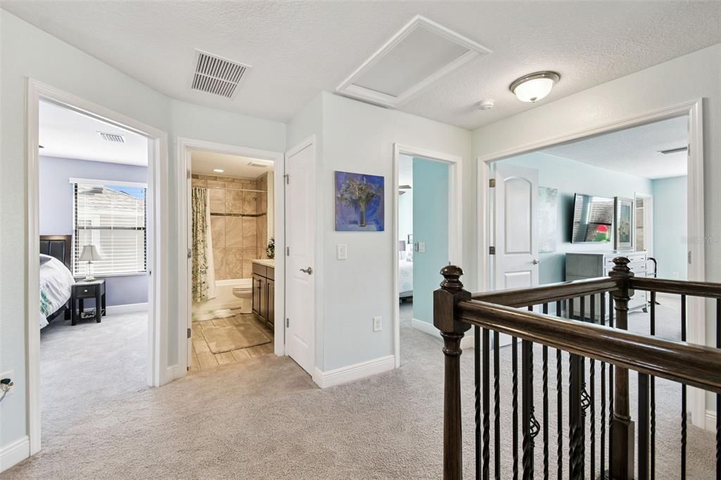 For Sale: $685,000 (5 beds, 3 baths, 3316 Square Feet)