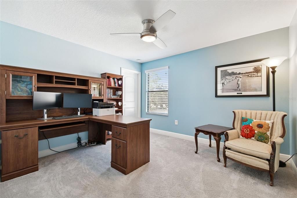 For Sale: $685,000 (5 beds, 3 baths, 3316 Square Feet)