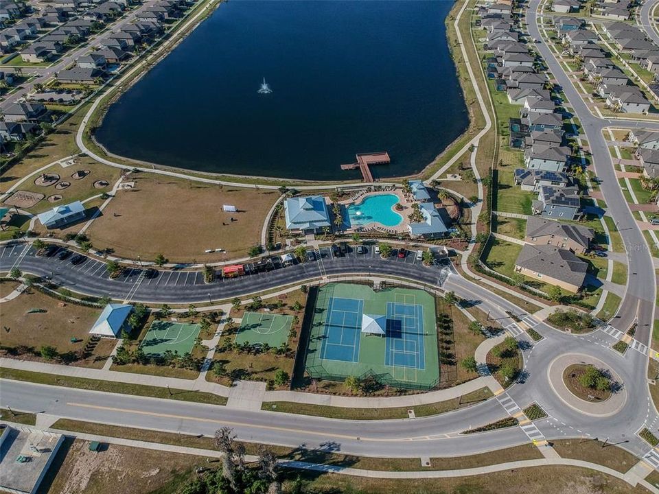 For Sale: $685,000 (5 beds, 3 baths, 3316 Square Feet)