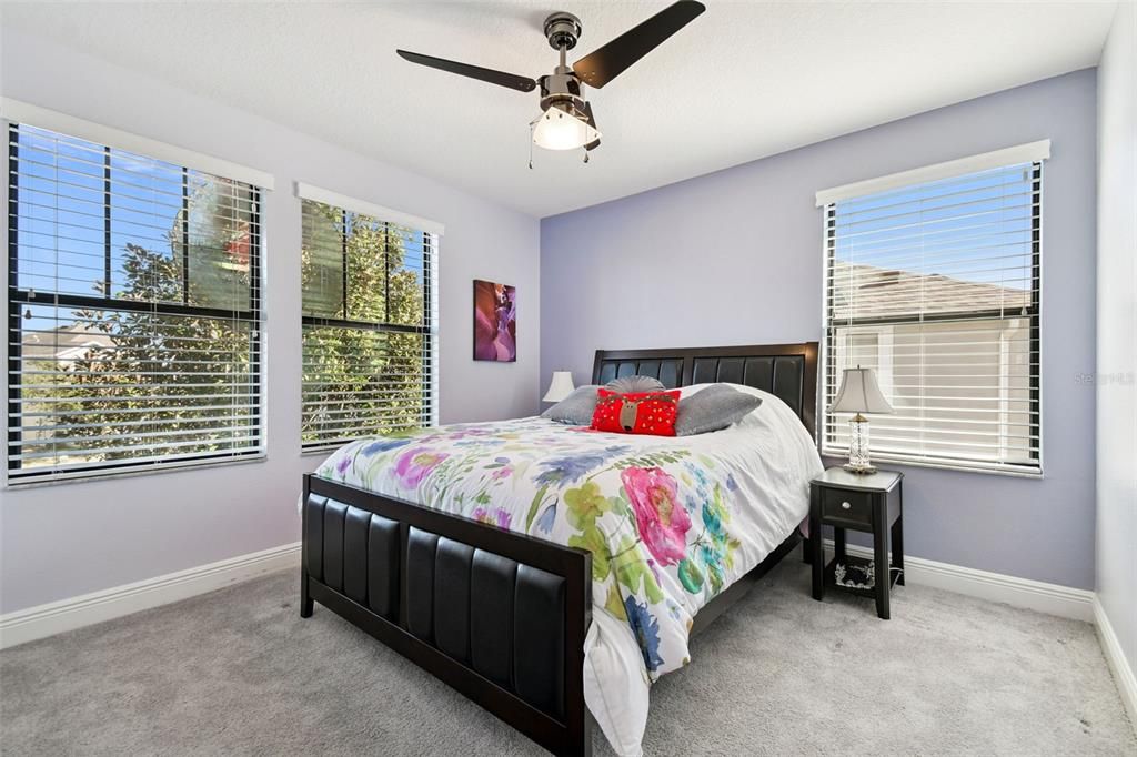 For Sale: $685,000 (5 beds, 3 baths, 3316 Square Feet)