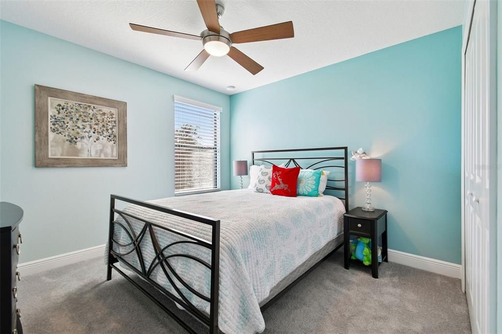 For Sale: $685,000 (5 beds, 3 baths, 3316 Square Feet)