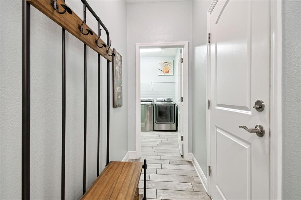 For Sale: $685,000 (5 beds, 3 baths, 3316 Square Feet)