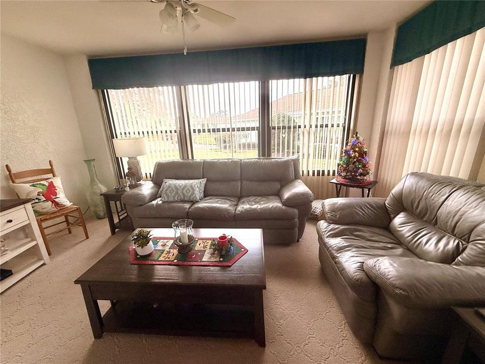 En Venta: $200,000 (2 camas, 2 baños, 1372 Pies cuadrados)