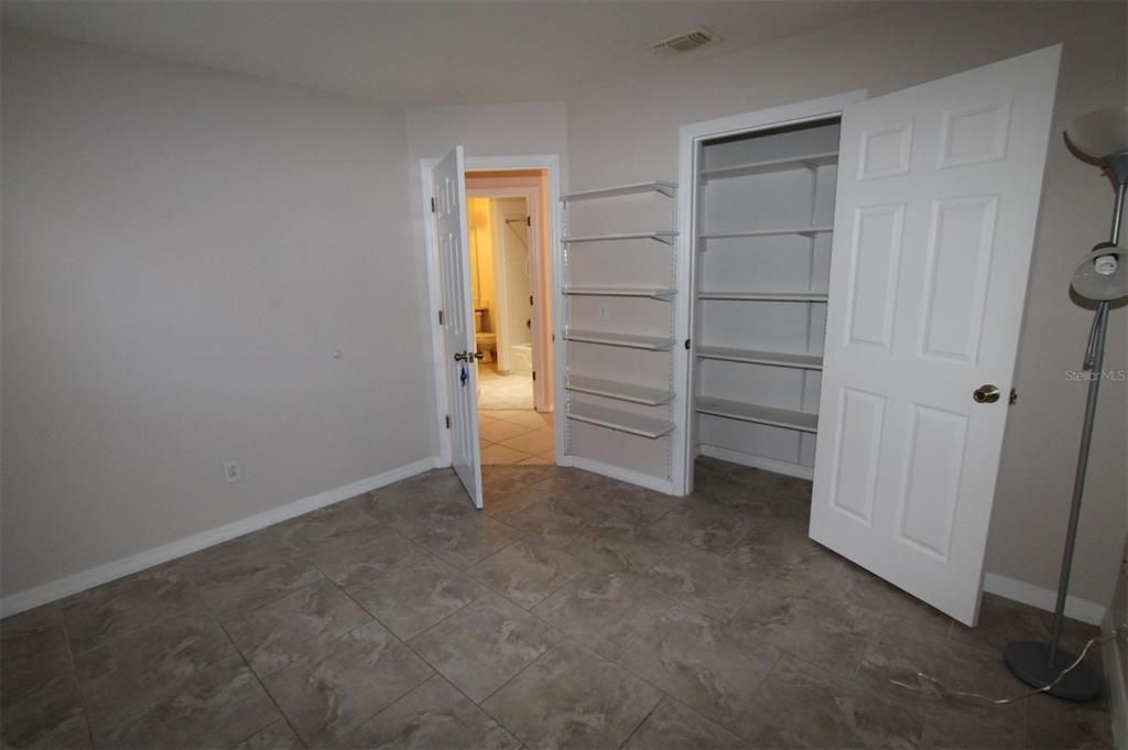 В аренду: $2,250 (3 спален, 2 ванн, 1568 Квадратных фут)