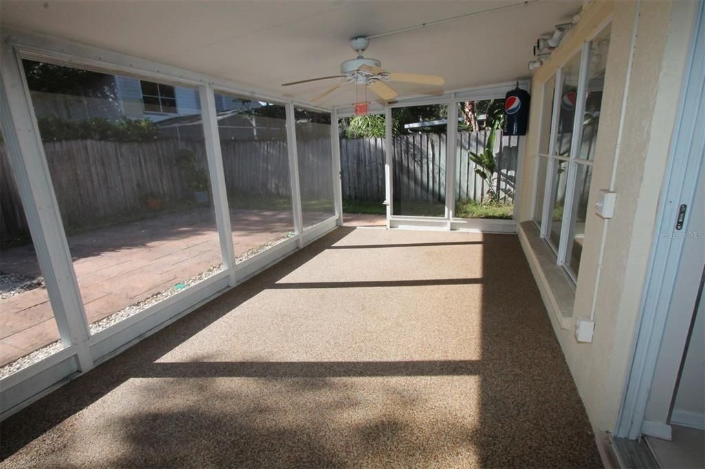 В аренду: $2,250 (3 спален, 2 ванн, 1568 Квадратных фут)