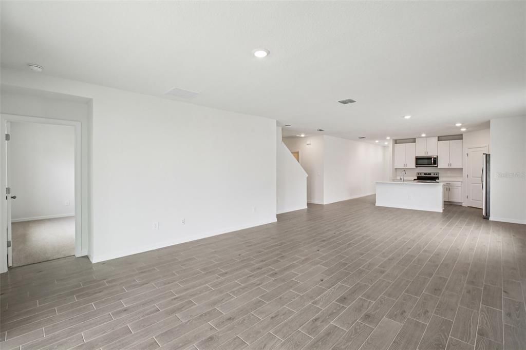 На продажу: $455,540 (4 спален, 2 ванн, 2503 Квадратных фут)