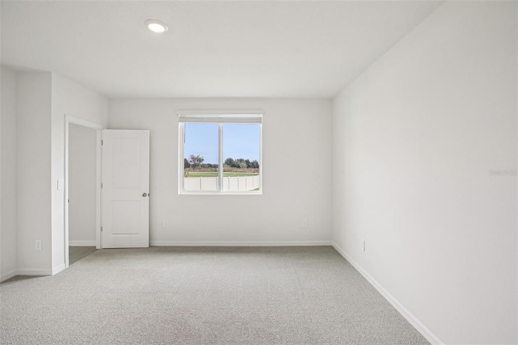 На продажу: $455,540 (4 спален, 2 ванн, 2503 Квадратных фут)