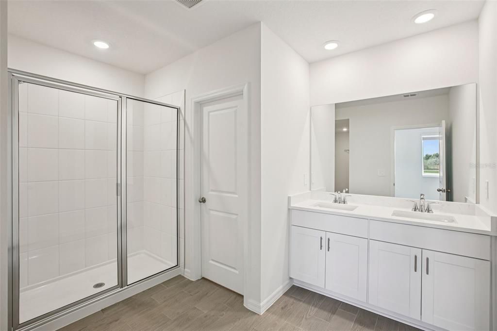 На продажу: $455,540 (4 спален, 2 ванн, 2503 Квадратных фут)