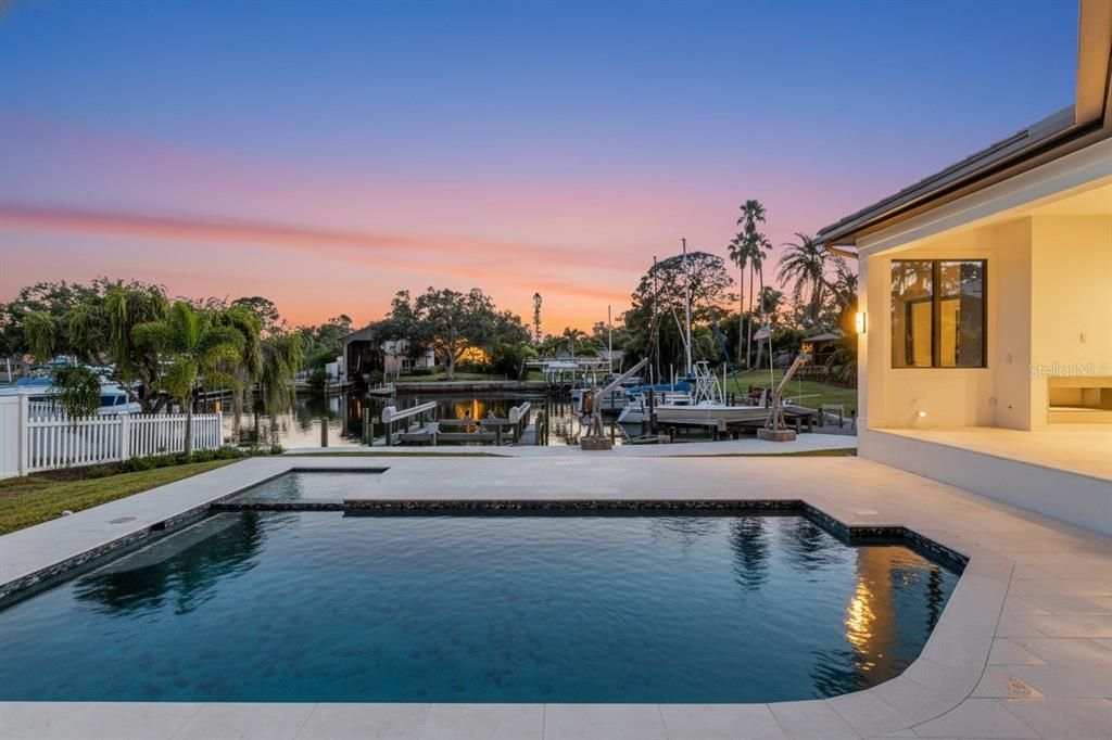 待售: $3,725,000 (4 贝兹, 4 浴室, 4343 平方英尺)