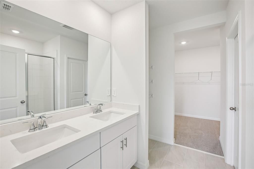 На продажу: $428,030 (4 спален, 3 ванн, 2193 Квадратных фут)