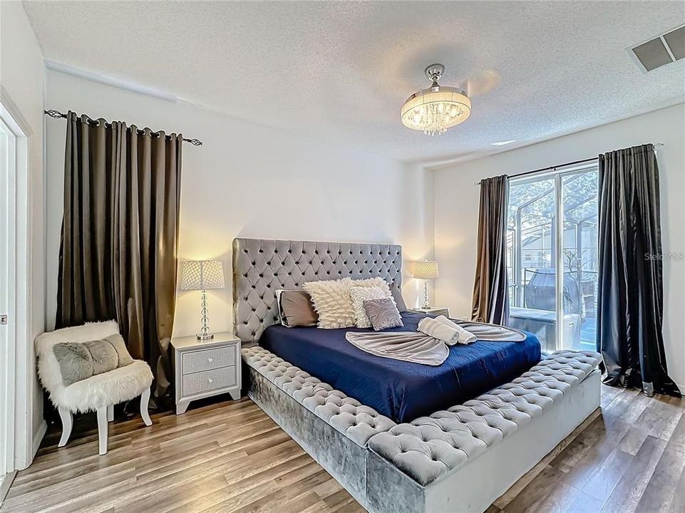 В аренду: $3,995 (5 спален, 4 ванн, 2881 Квадратных фут)