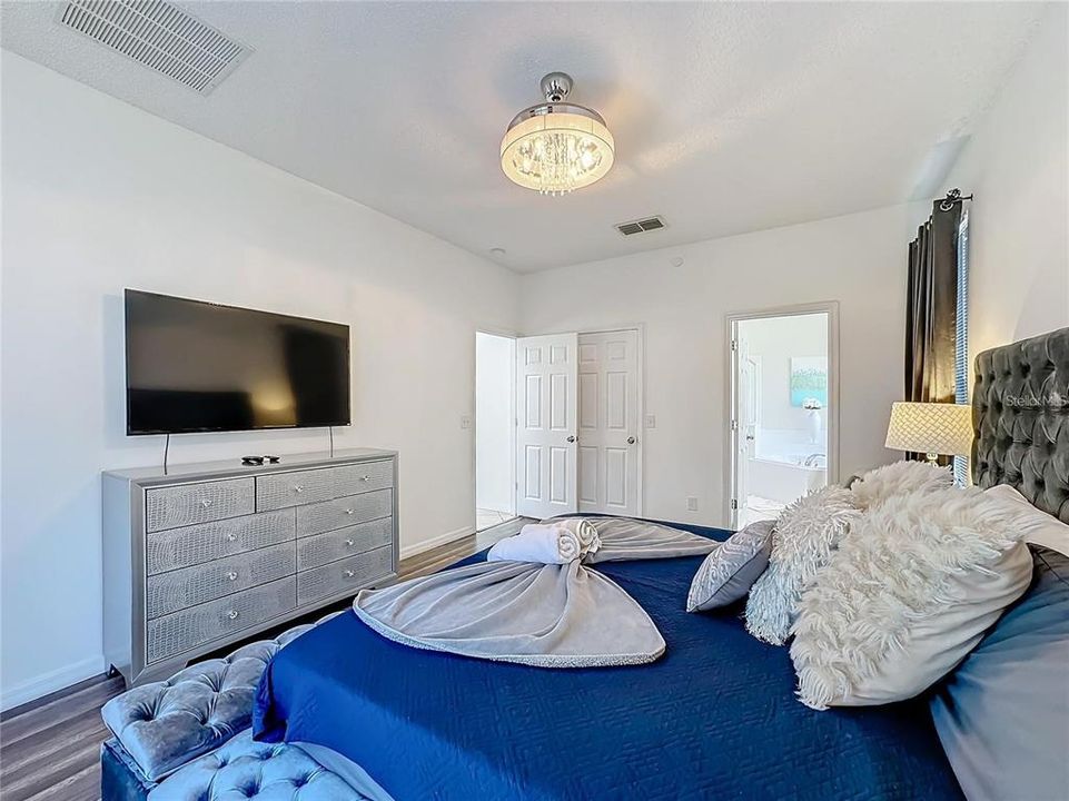 В аренду: $3,995 (5 спален, 4 ванн, 2881 Квадратных фут)