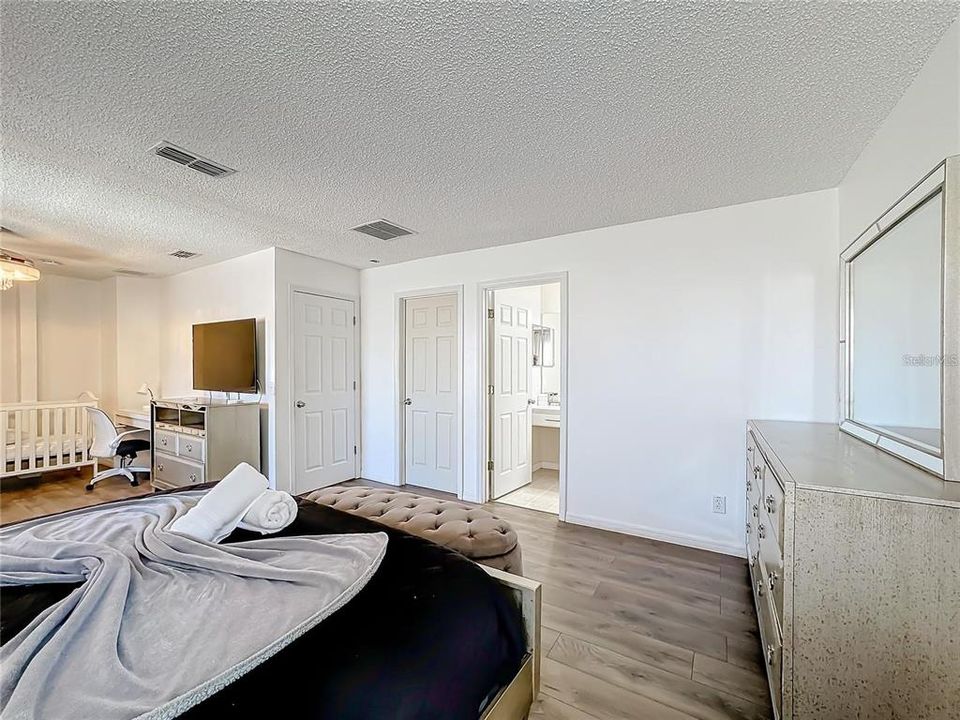 В аренду: $3,995 (5 спален, 4 ванн, 2881 Квадратных фут)