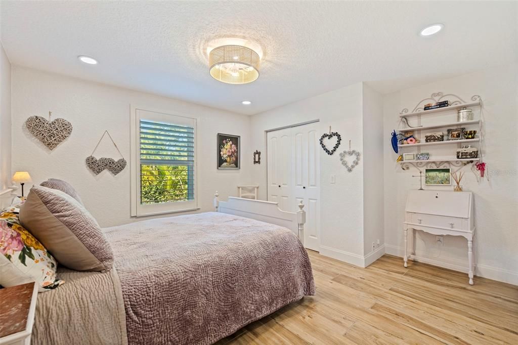 For Sale: $1,249,000 (4 beds, 3 baths, 2103 Square Feet)