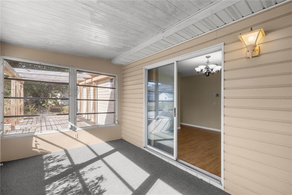 待售: $179,900 (2 贝兹, 2 浴室, 1008 平方英尺)