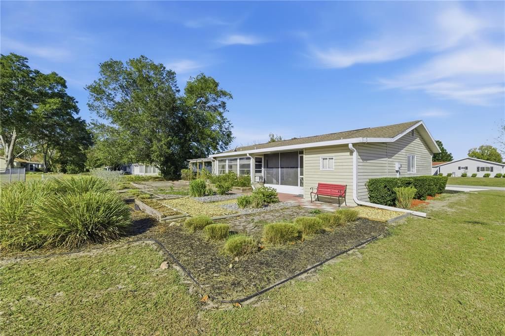 待售: $179,900 (2 贝兹, 2 浴室, 1008 平方英尺)