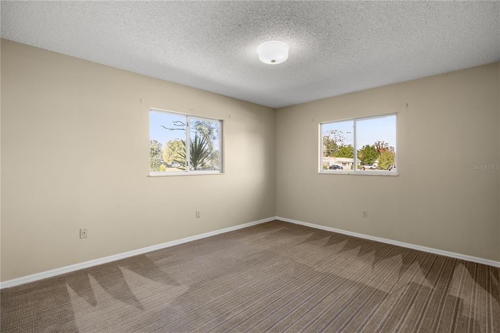 待售: $179,900 (2 贝兹, 2 浴室, 1008 平方英尺)