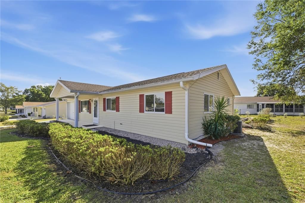 待售: $179,900 (2 贝兹, 2 浴室, 1008 平方英尺)