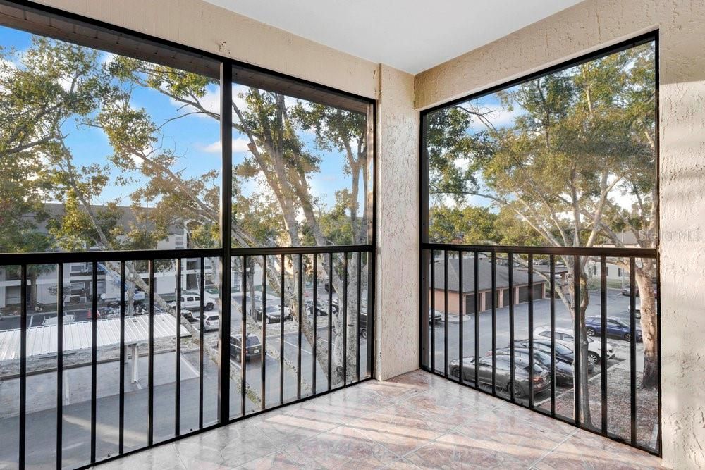 For Rent: $1,900 (3 beds, 2 baths, 1193 Square Feet)